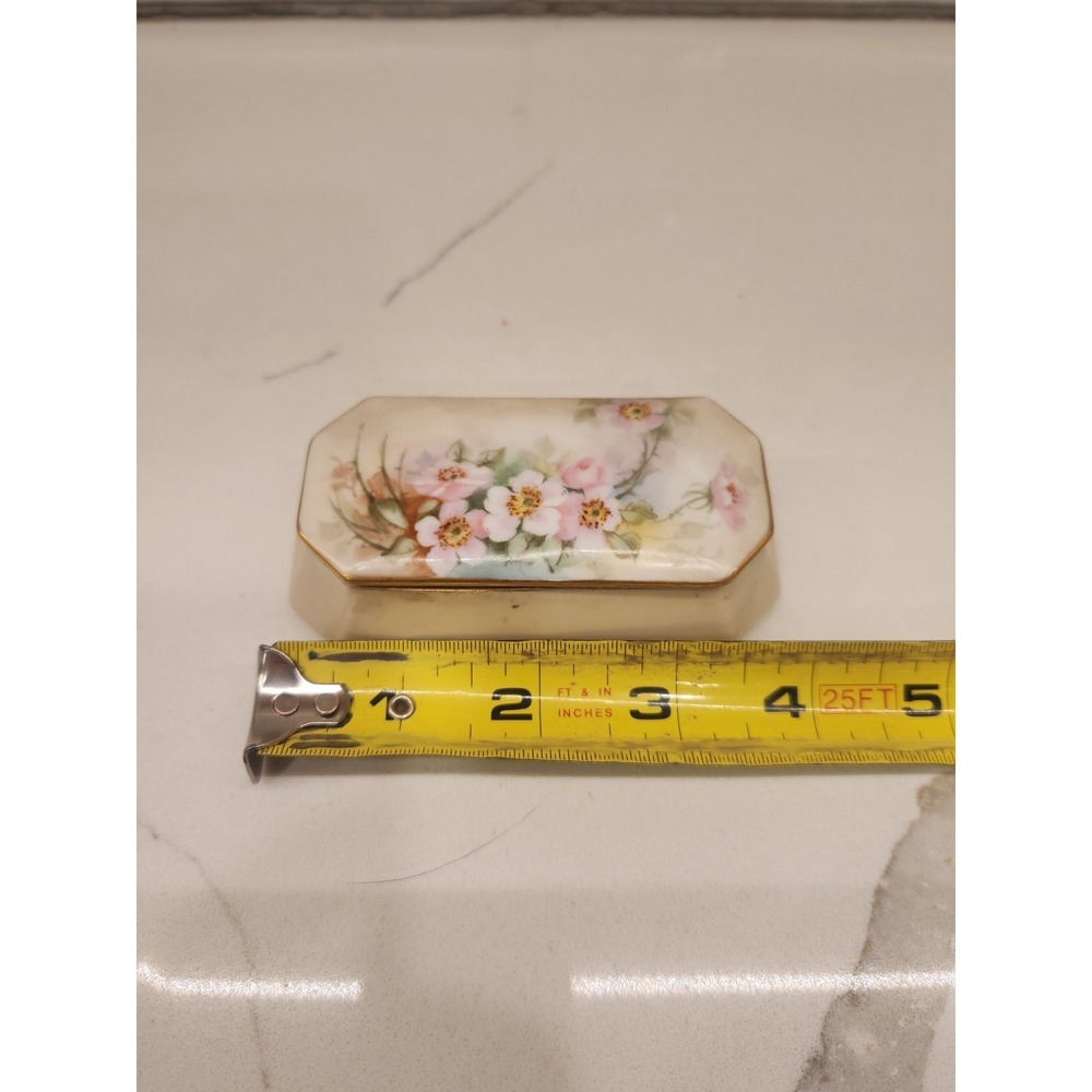 Vintage Limoges France Lidded Trinket Box Pink Wild Roses Hand Painted 3 3/4" - Picture 9 of 10
